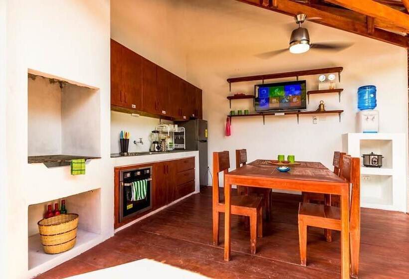 پانسیون Blauset Two