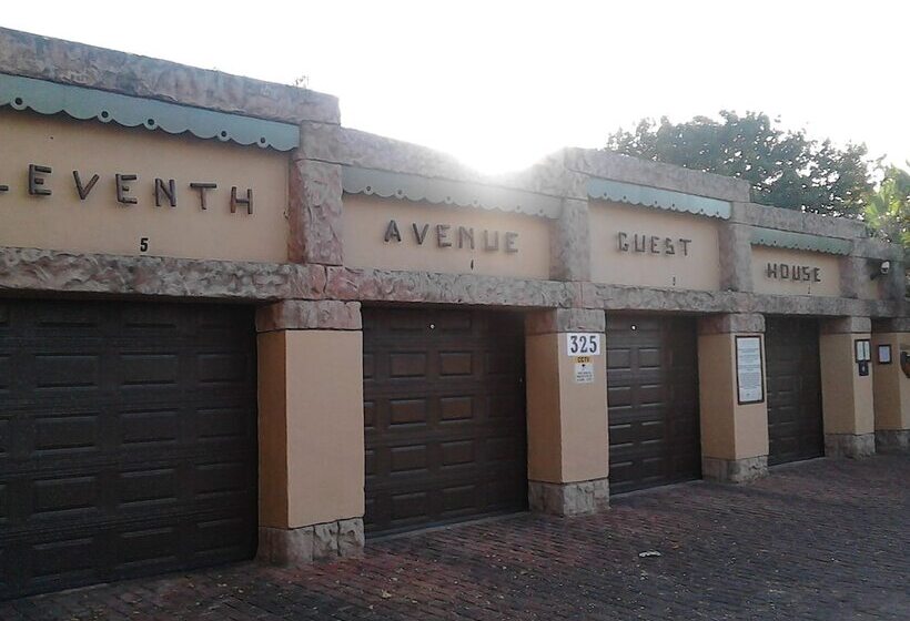 פנסיון Eleventh Avenue Guesthouse & Conferencing