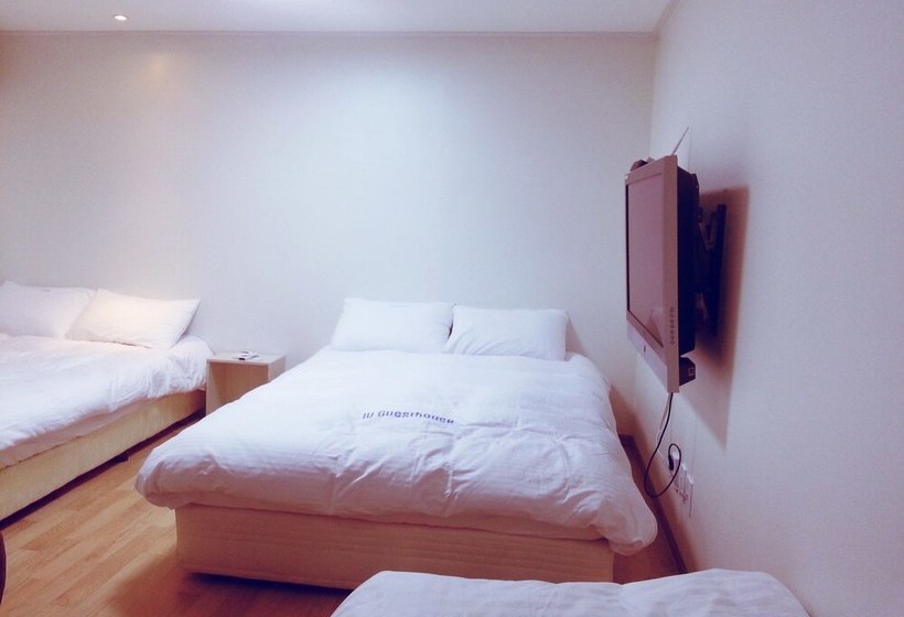 펜션 Iu Guesthouse