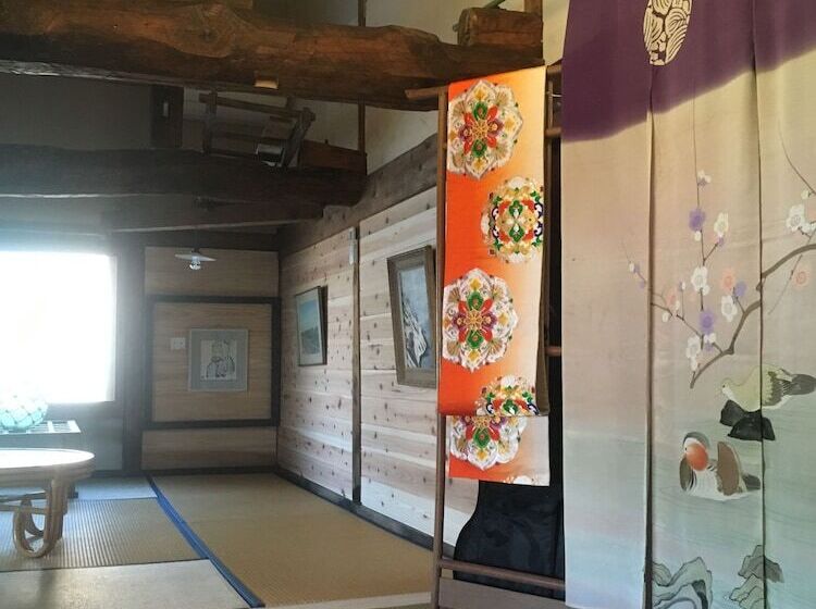 פנסיון Kominka Guesthouse Sudomari Tonami