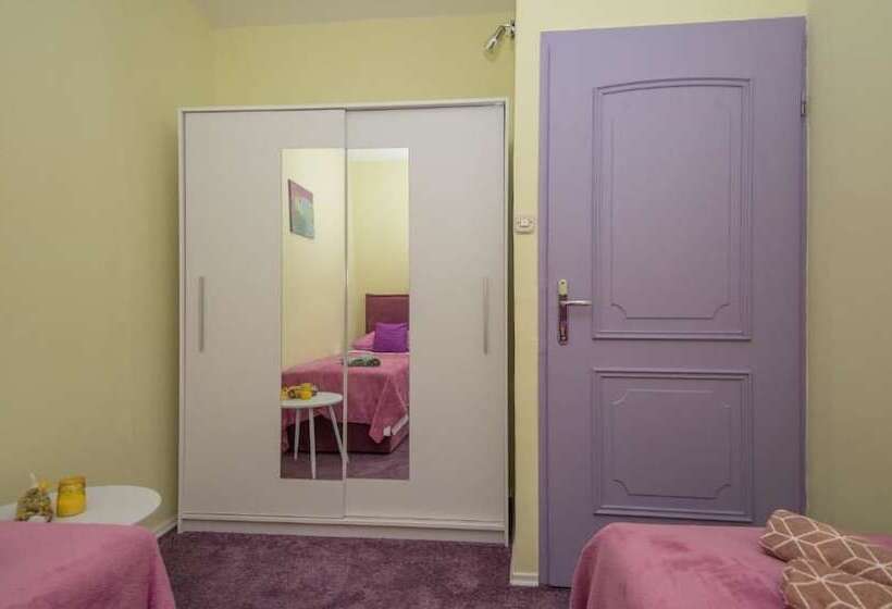 ペンション Tequila Apartments & Rooms   Adults Only