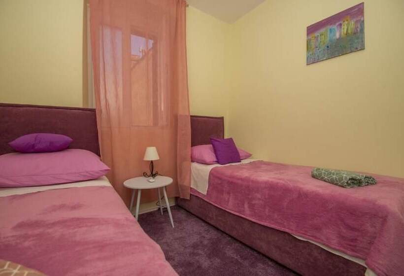 ペンション Tequila Apartments & Rooms   Adults Only