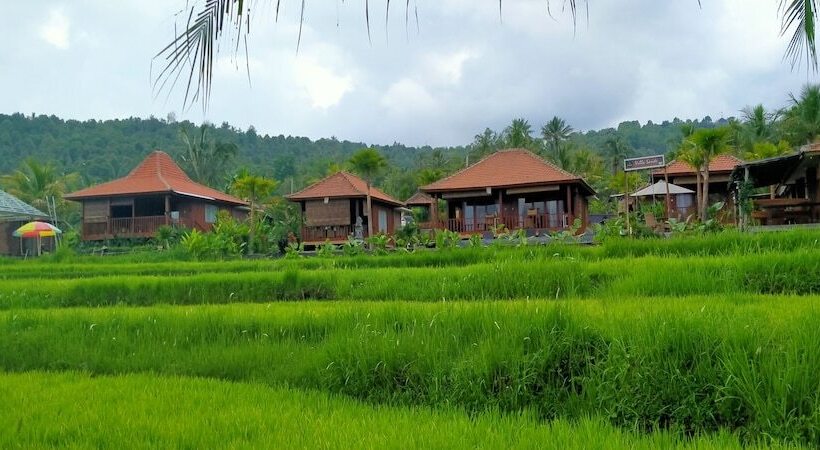 פנסיון Villa Sande