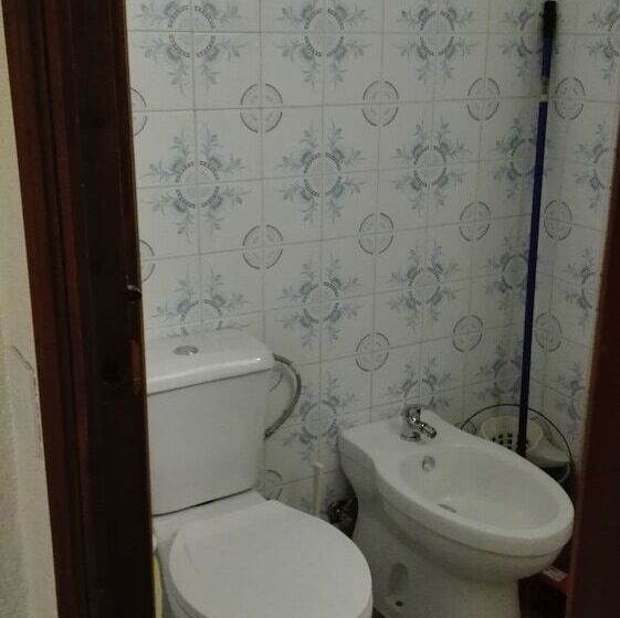 Spacious Apartment With Balcony Guardamar Del Segura 100 M²