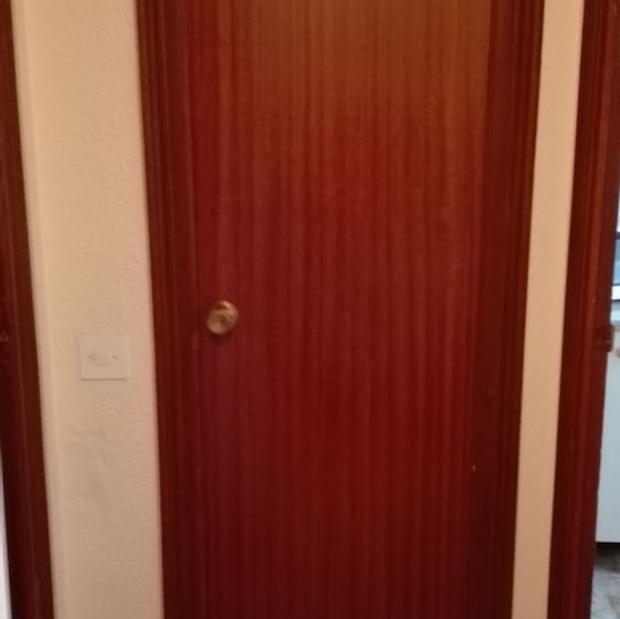 Spacious Apartment With Balcony Guardamar Del Segura 100 M²