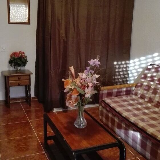 Spacious Apartment With Balcony Guardamar Del Segura 100 M²