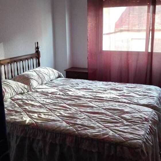 Spacious Apartment With Balcony Guardamar Del Segura 100 M²