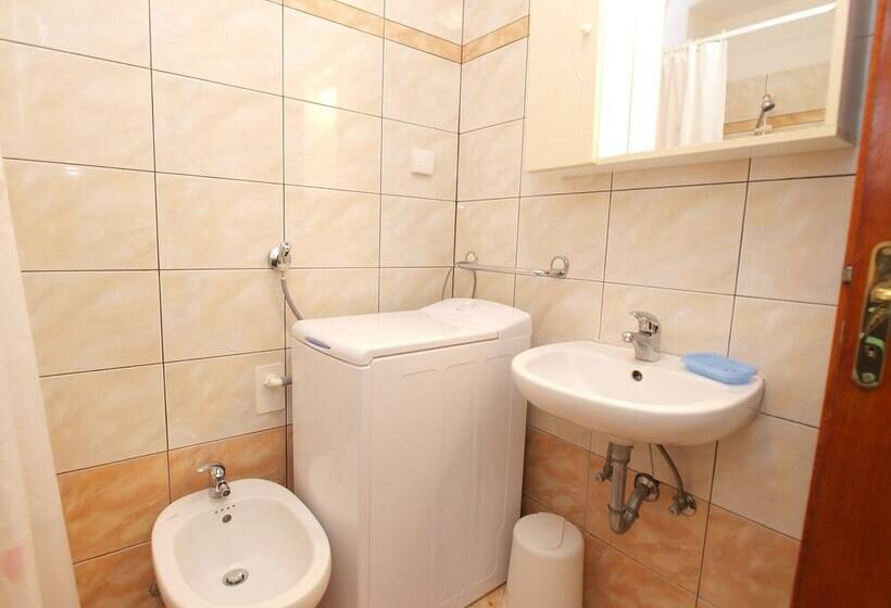 Apartments Dragan 1077