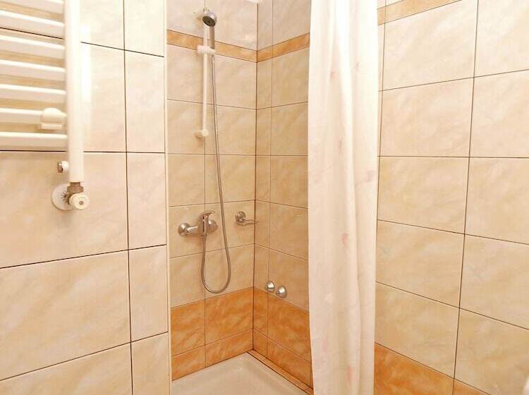 Apartments Dragan 1077