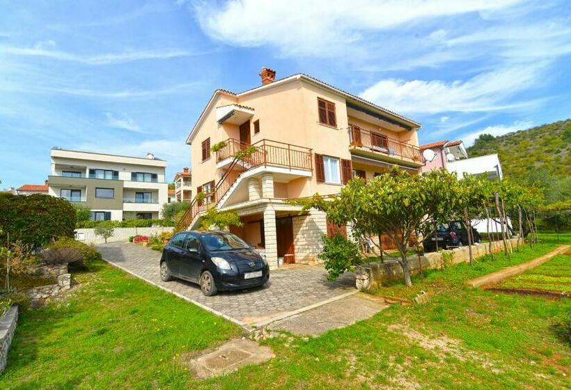 Apartments Medulinska Rabac 757