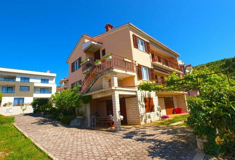 Apartments Medulinska Rabac 757