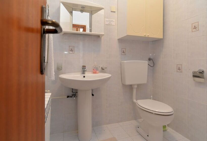 Apartment Gracijela 827