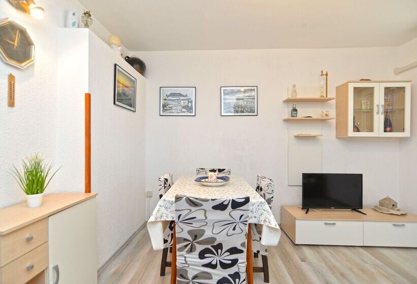 Apartment Sandro 2210