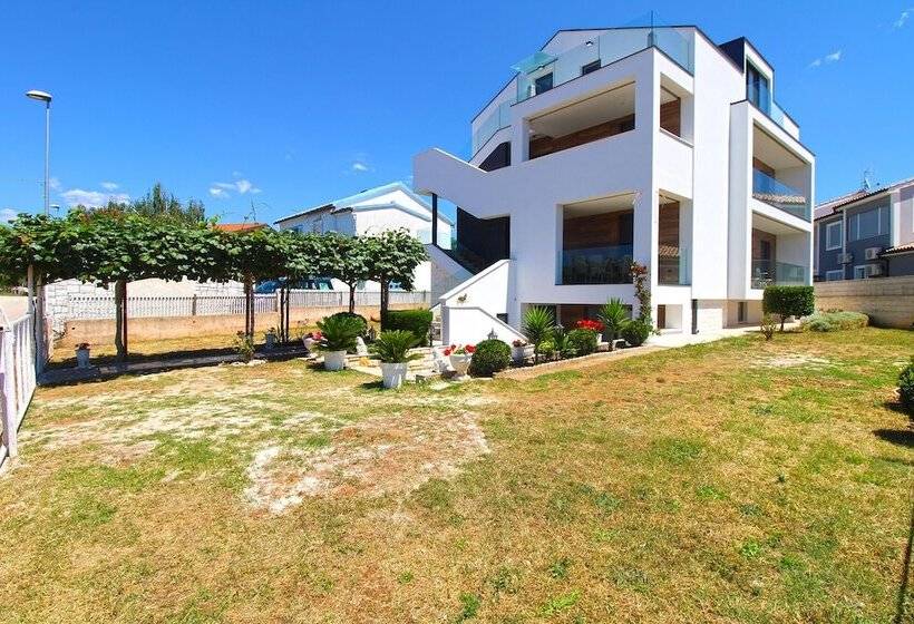 Apartment Dragana 1490