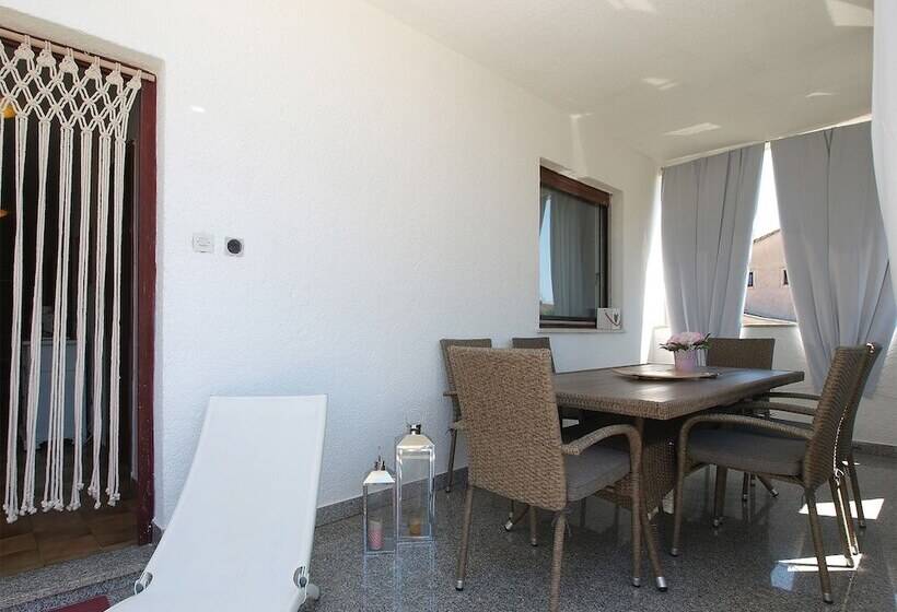 Apartment Dragana 1490