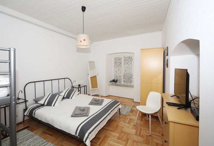 Apartment Kiara šibenik