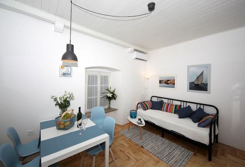 Apartment Kiara šibenik