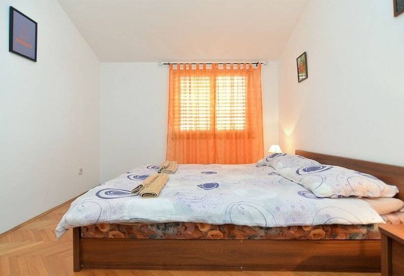 Apartment Klaudija 1629