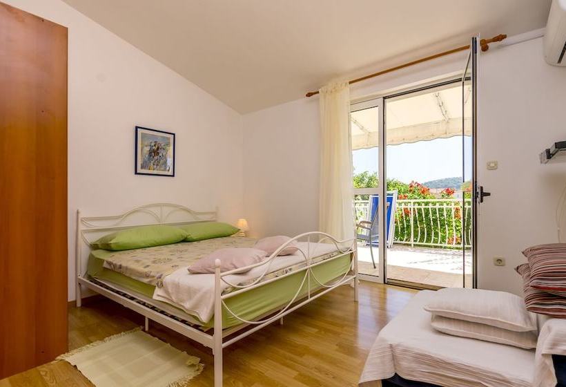 Apartments Berislav