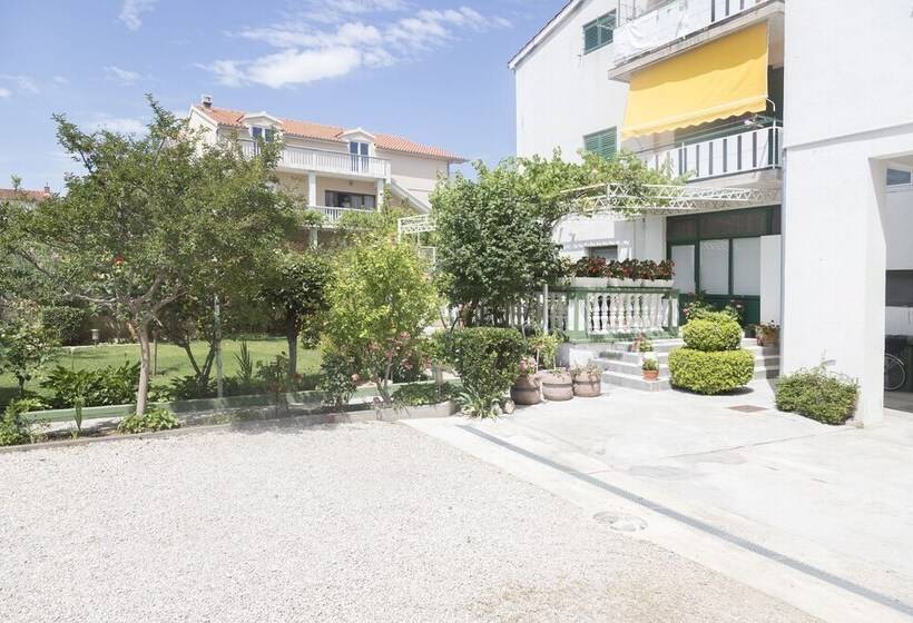Apartments Zanze