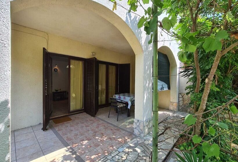 Apartments Zlatko 1397