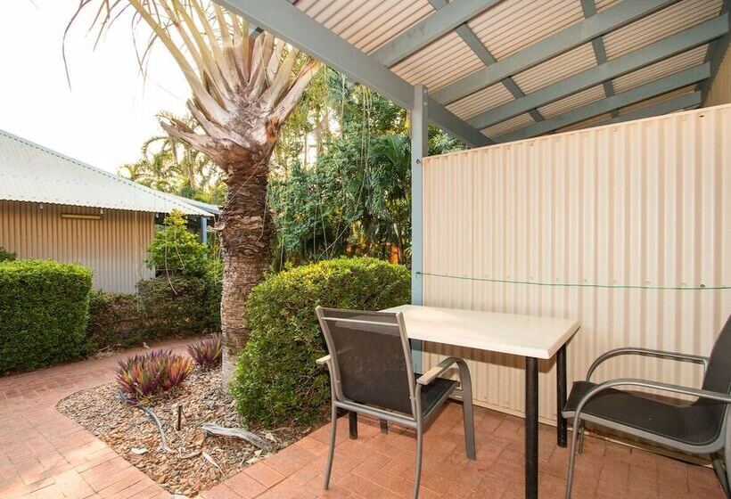 Cable Beach Apartments