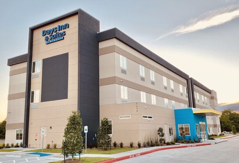 酒店 Days Inn By Wyndham Beaumont West I10 Walden