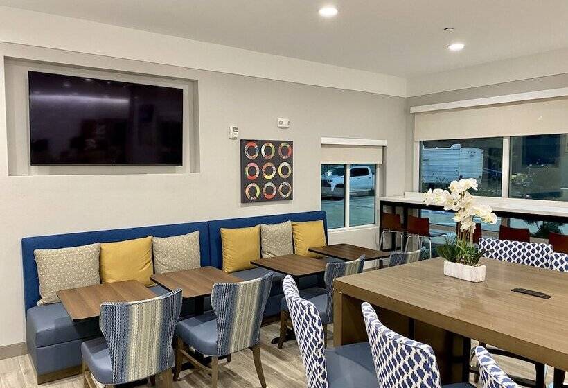 酒店 Days Inn By Wyndham Beaumont West I10 Walden