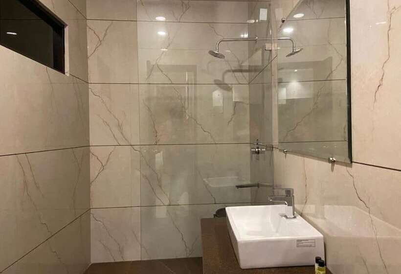 ホテル Exotic   5 Min Walk From Golden Temple