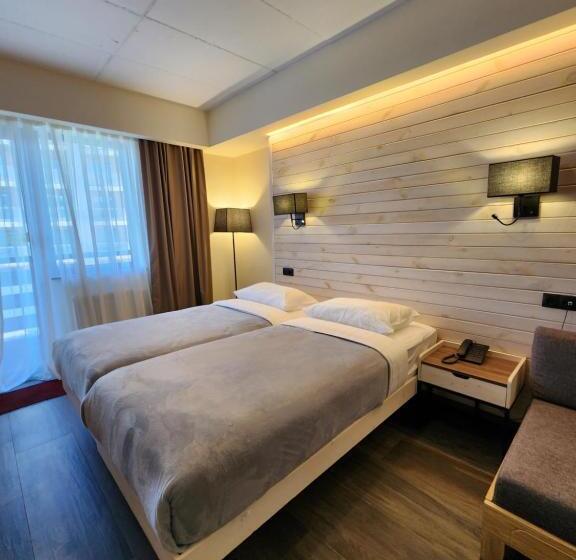 هتل Gudauri Hills Apart