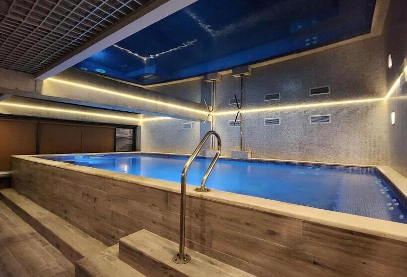 هتل Gudauri Hills Apart