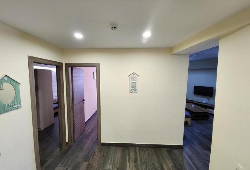 هتل Gudauri Hills Apart