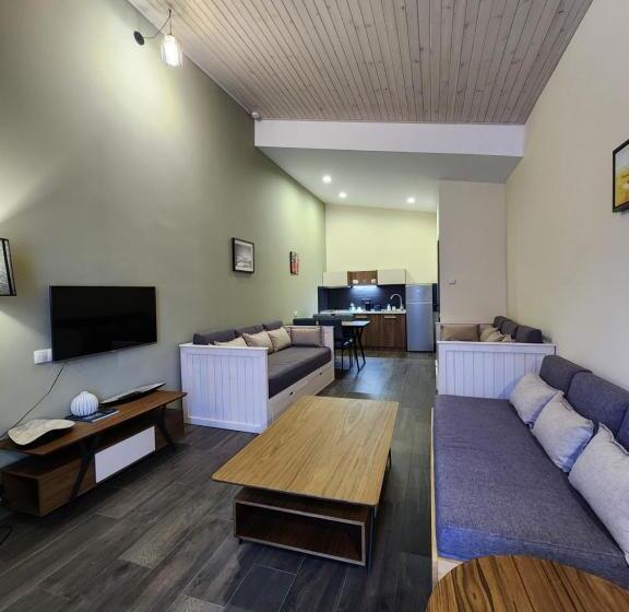 هتل Gudauri Hills Apart