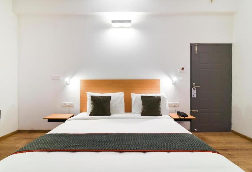 酒店 Oyo Townhouse 239 Venue  Airport