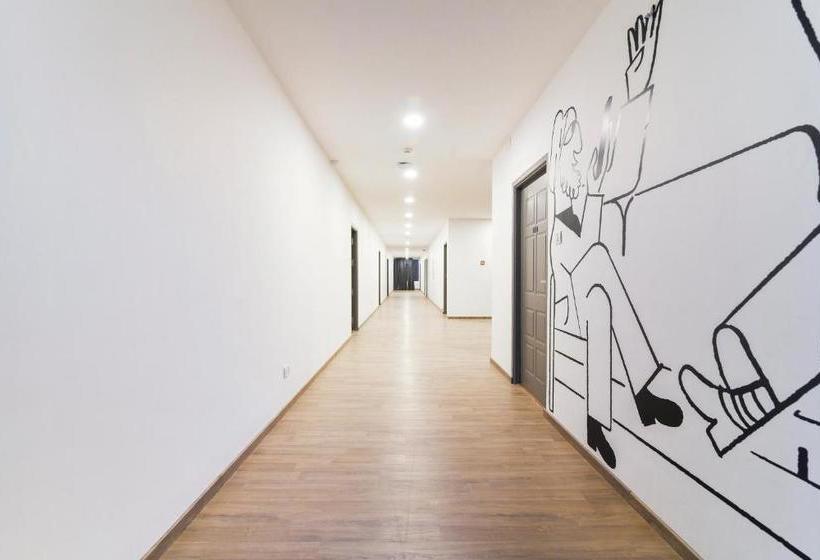 酒店 Oyo Townhouse 239 Venue  Airport