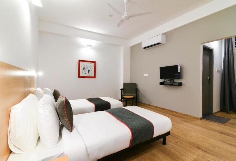 酒店 Oyo Townhouse 239 Venue  Airport