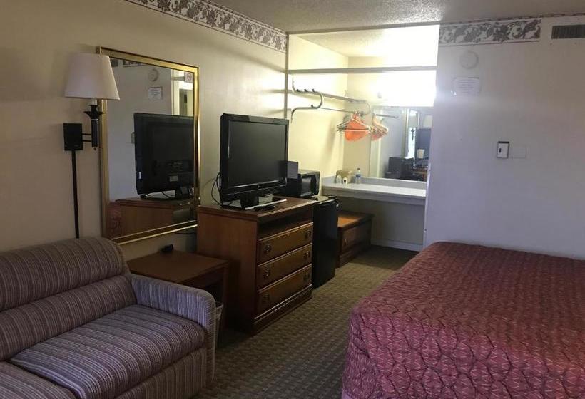 Szálloda Tyler Inn & Suites