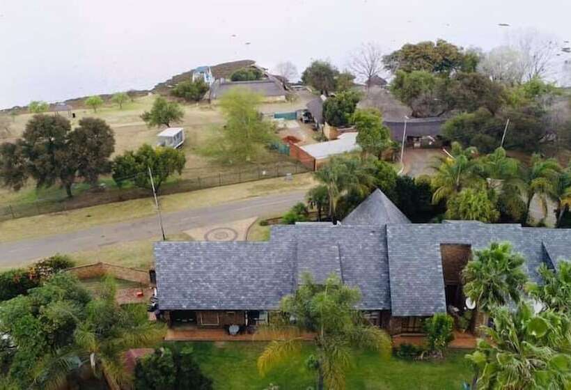 بنسيون Harties Wellness Centre & Accommodation