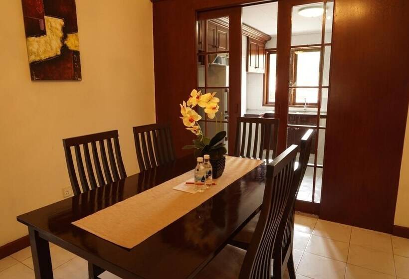 ペンション Kijal Permai Apartment