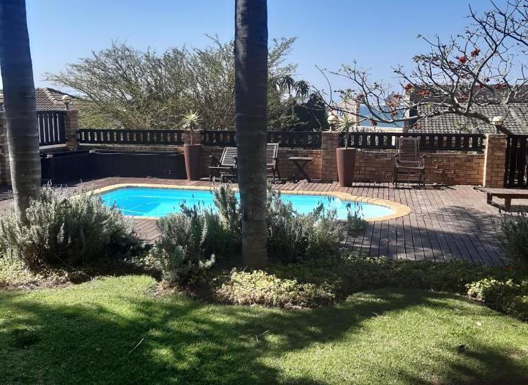 פנסיון Ocean View Guest House