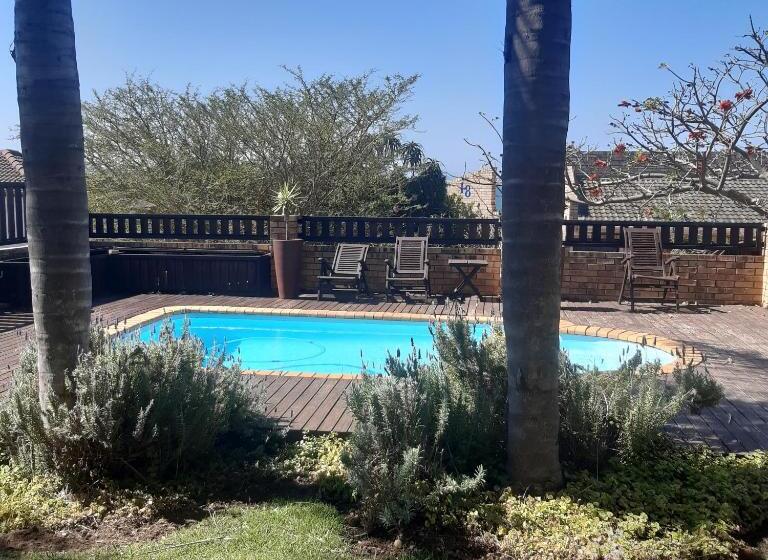 פנסיון Ocean View Guest House