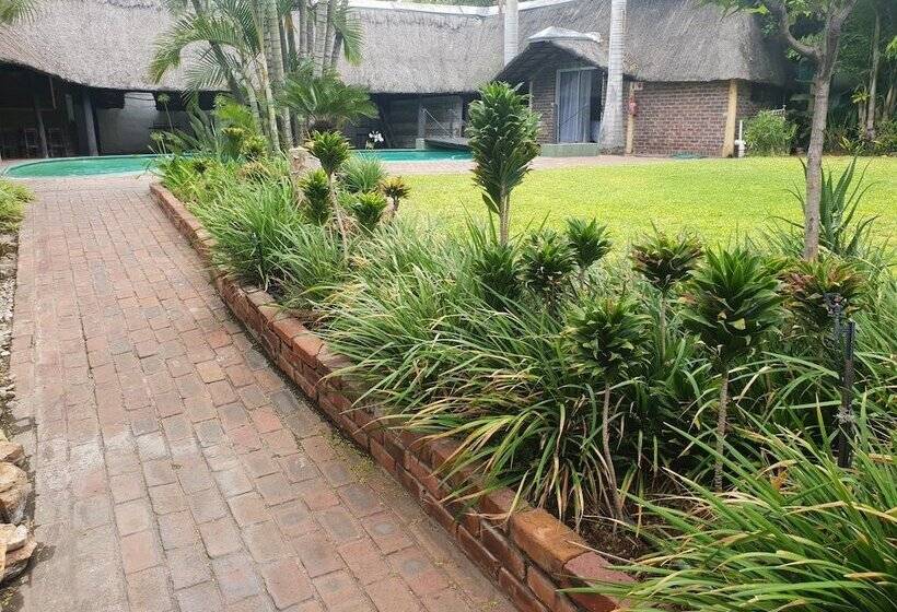 פנסיון Selati Guest House