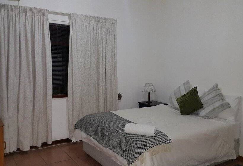 פנסיון Selati Guest House