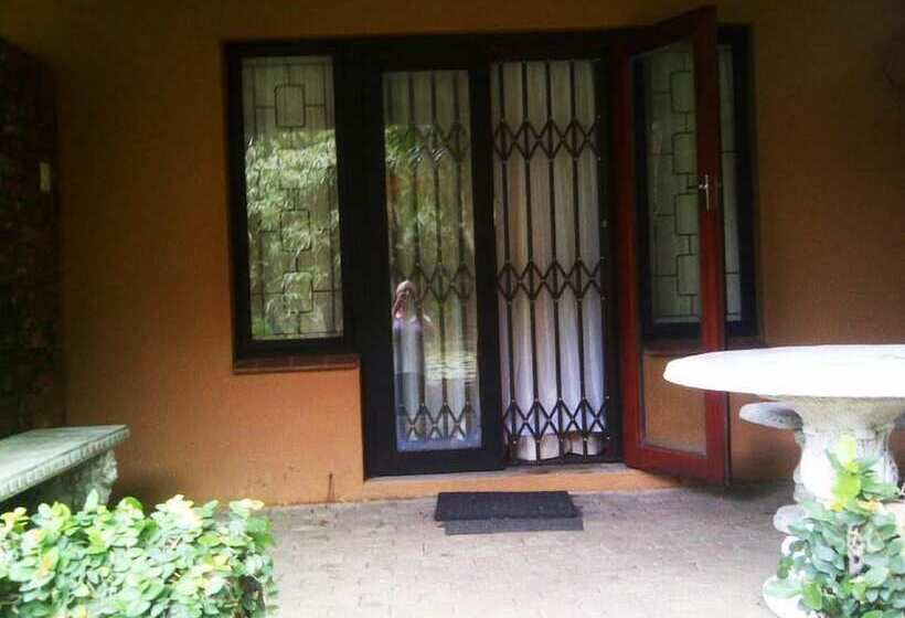 Пансион Stephward Estate Country House