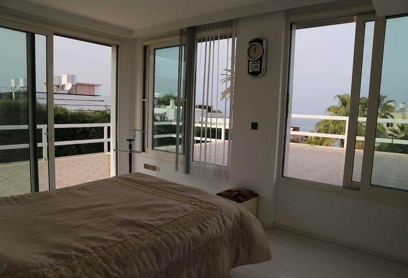 Villa Eden By Amy Villas