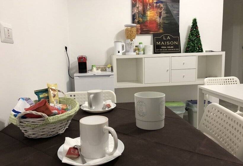 مبيت وإفطار La Maison
