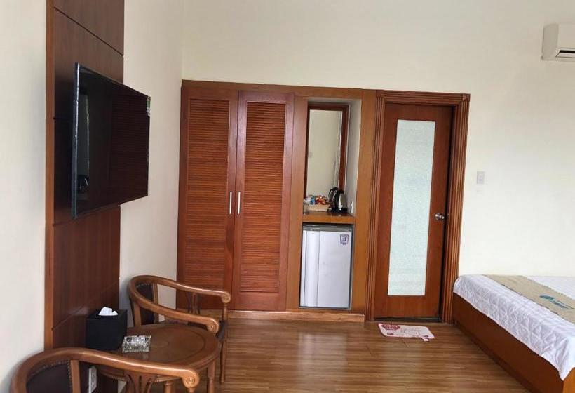 فندق Oyo 697 Cam Ranh  2