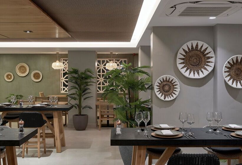 Отель Pepper Sea Club