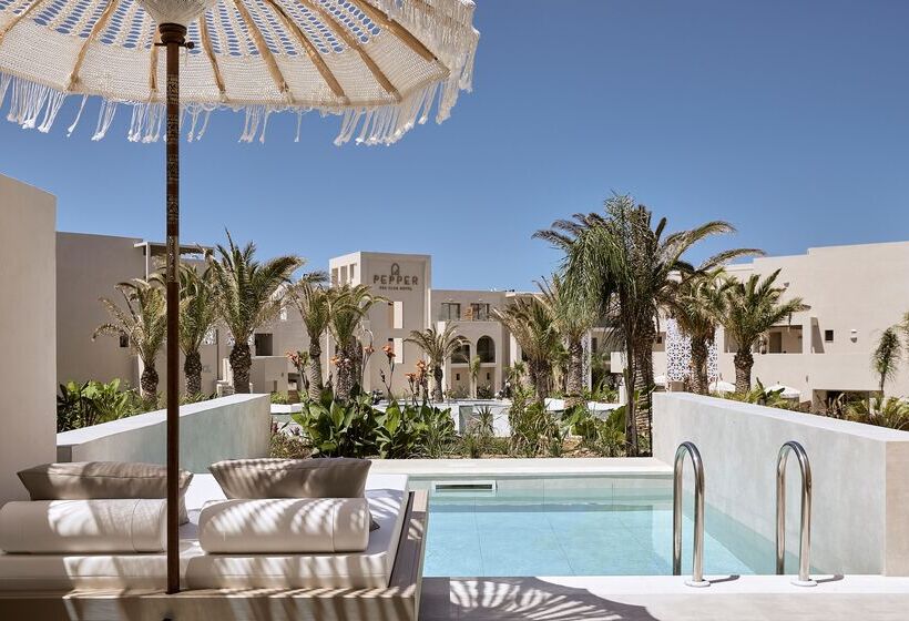 Отель Pepper Sea Club