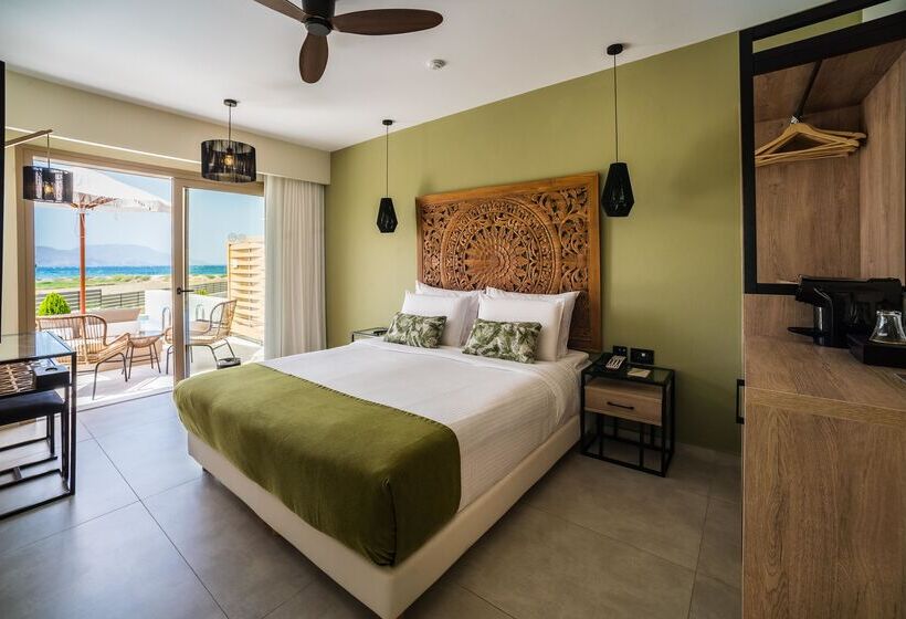 Отель Pepper Sea Club